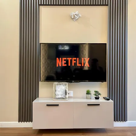 Center Cozy Διαμέρισμα Τίρανα