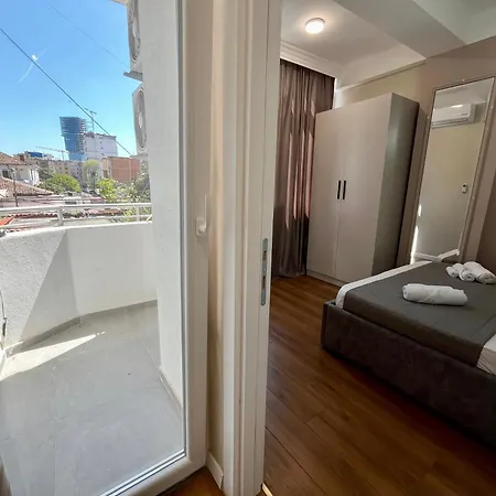 Apartment Center Cozy Tirana