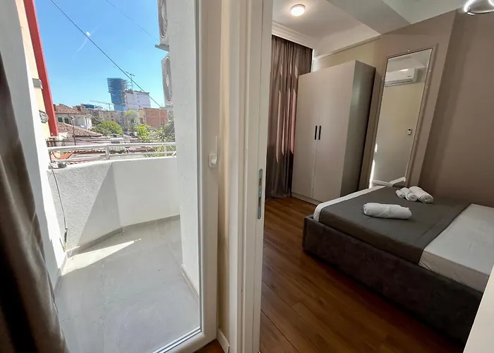 Lejlighed Center Cozy Tirana